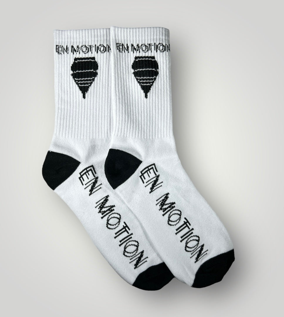 EN MOTION CLASSIC LOGO SOCKS "BLACK"